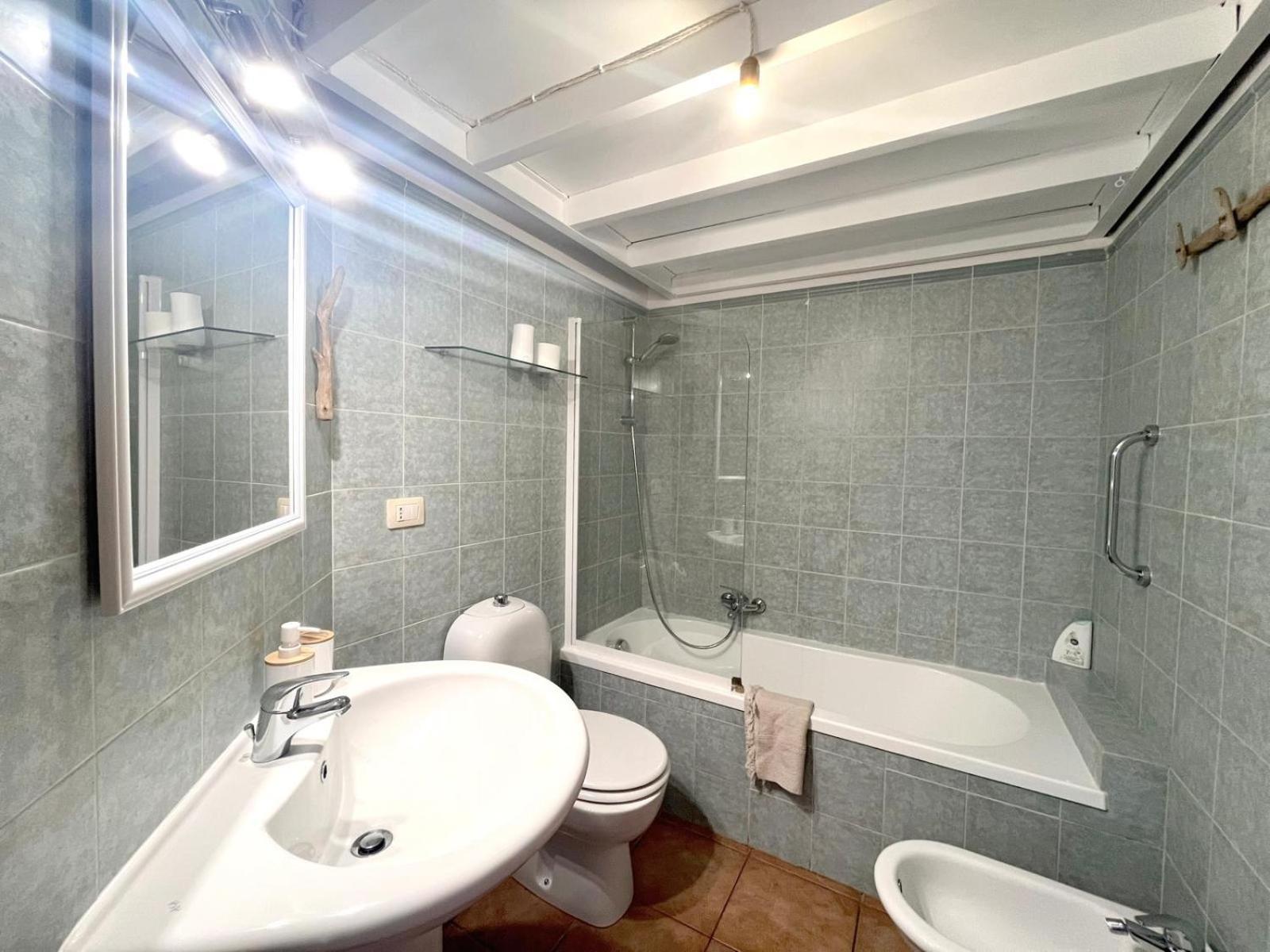 Casa Mea Posizione Strategica A Due Passi Dal Mare Apartment Porto Torres Luaran gambar